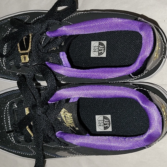 Nike Air Force - Picture 4 of 8